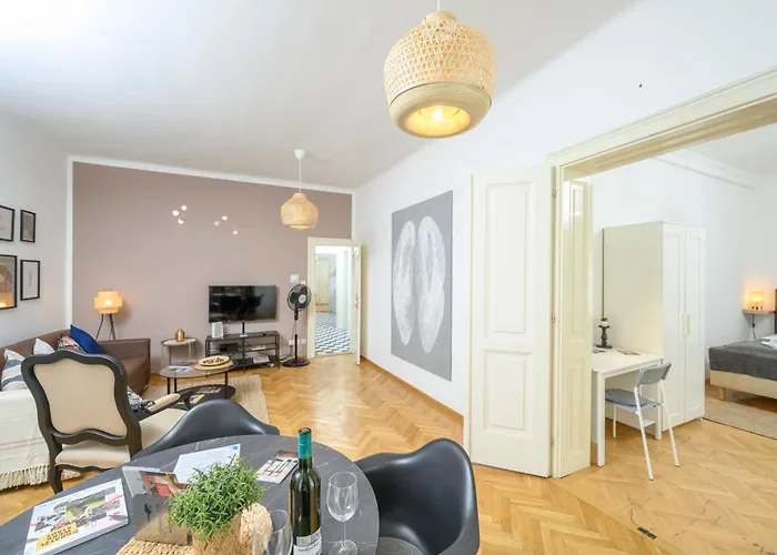 Central City Apartments Appartamento *